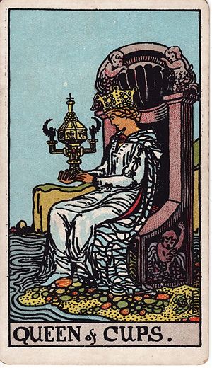 Reina de Copas (Queen of Cups)